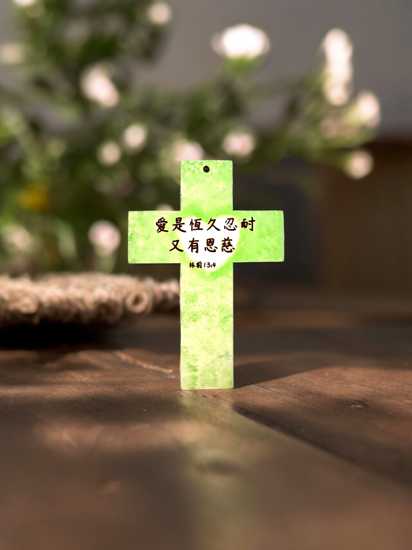 “Love is patient, love is kind!”Hand painted wooden cross [Made to Order]